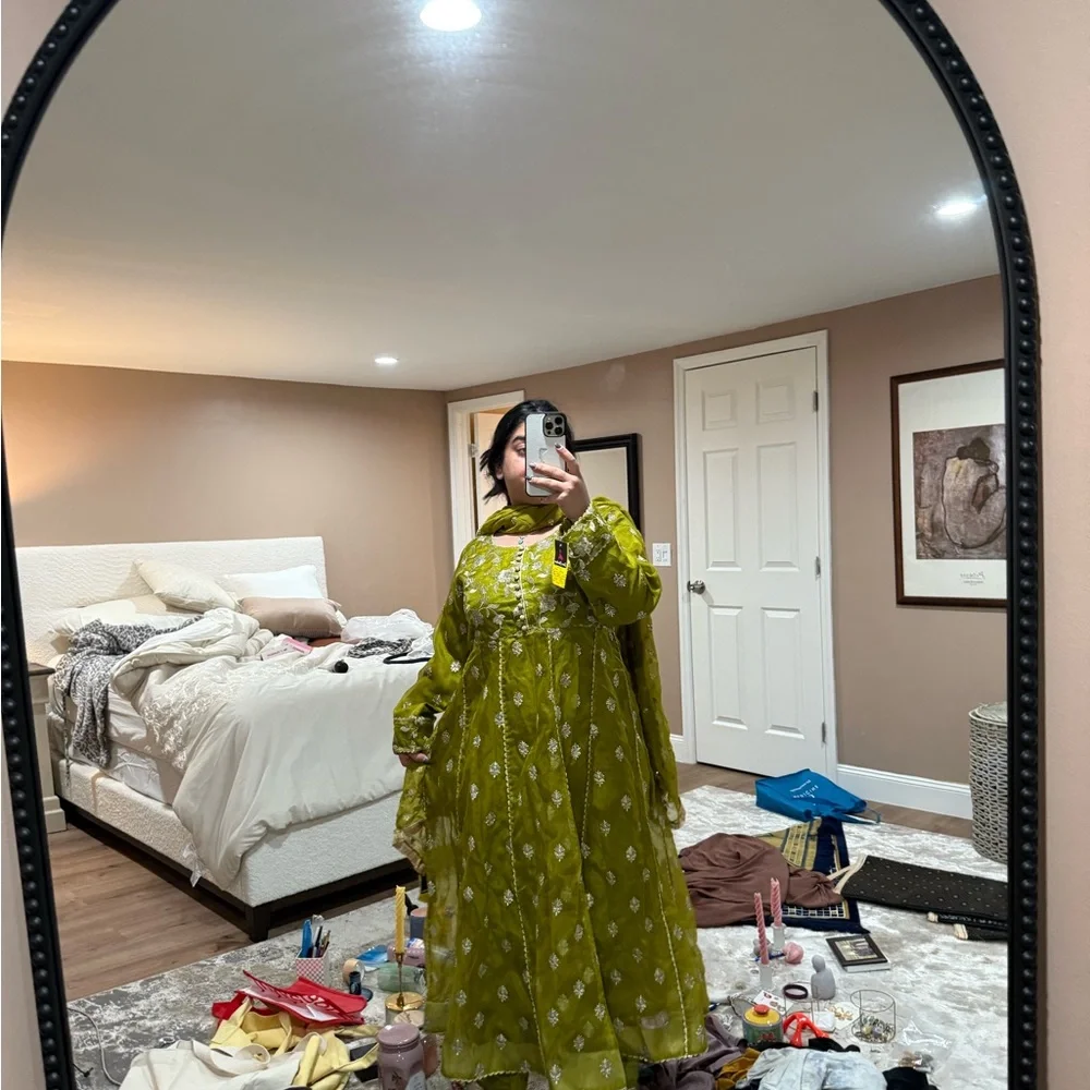 Green Embroidered Kids Dress - Picture 6 of 6